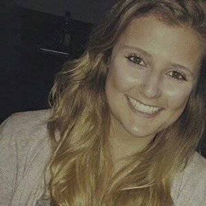 Meet your Posher, Elena