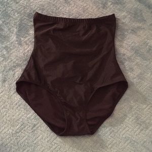 Size L High-Waisted Shaping Bikini Bottoms.