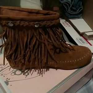 Women's fringe ankle boots almost new