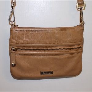 Calvin Klein Crossbody: camel / cognac