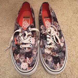 Cat Vans
