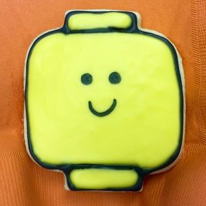 Meet your Posher, Lora