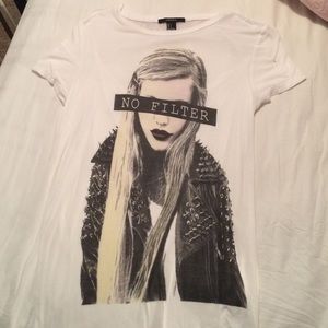 "No Filter"  back cutout graphic tee