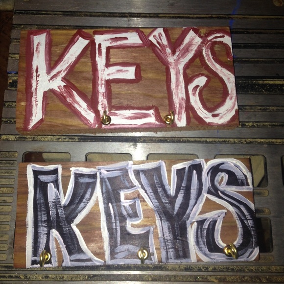 Custom made signs anything u want including names - Picture 2 of 3