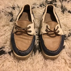 Sperry women's boat shoes