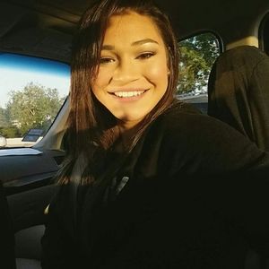 Meet your Posher, Rossina