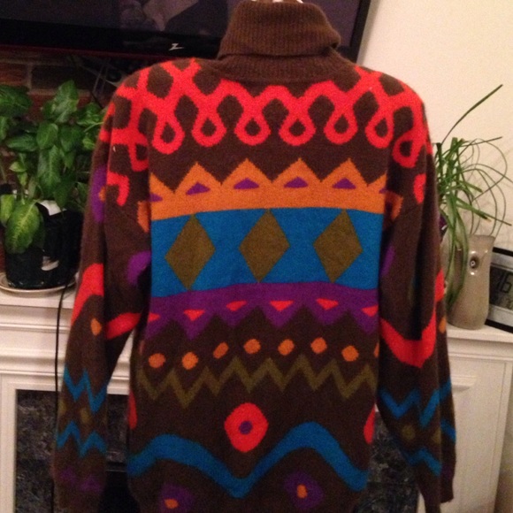 Indiffusions nice sweaters - Picture 3 of 4