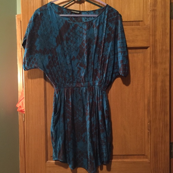 Express Dresses & Skirts - Excellent condition Blue and black dress