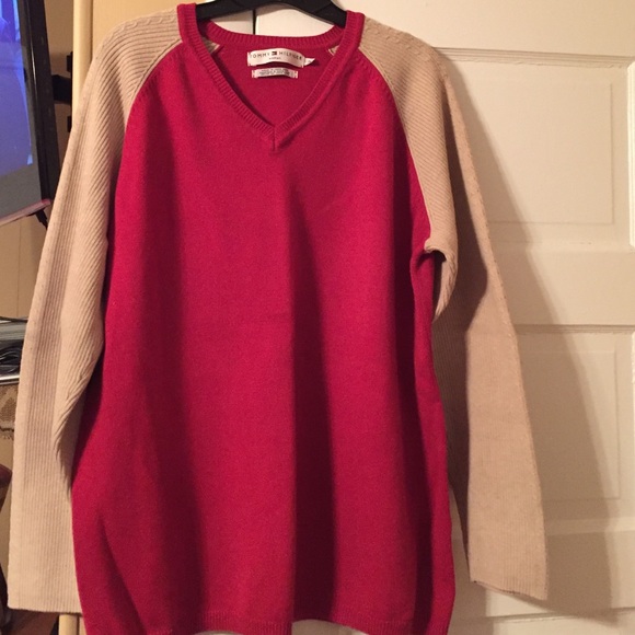 Tommy Hilfiger Sweater - Picture 1 of 4