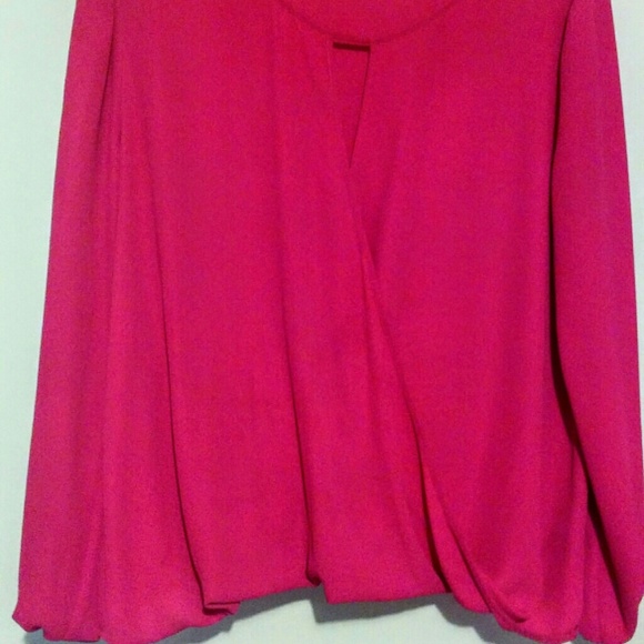 Vince Camuto top