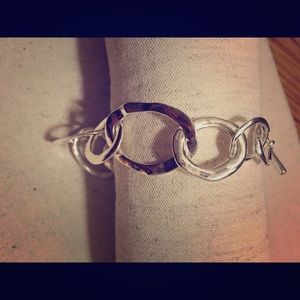 C&I linked bracelet