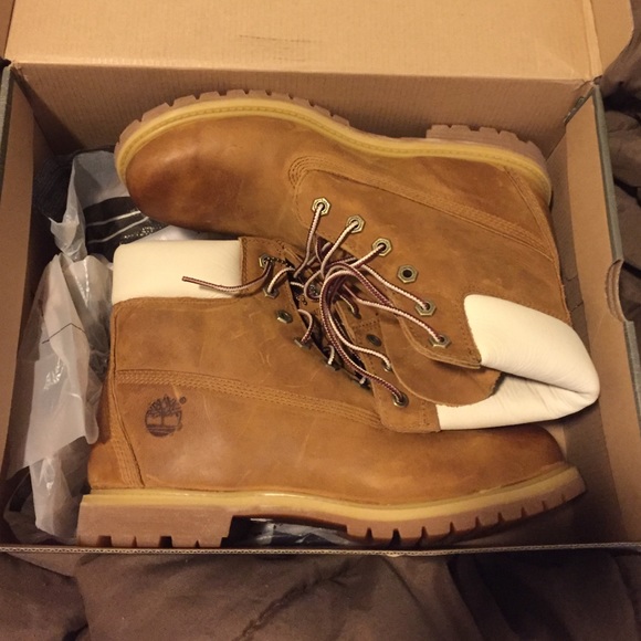 Timberland Women Boots