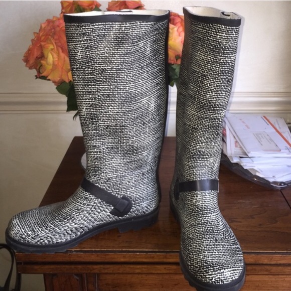 Henry Ferrara rain boots