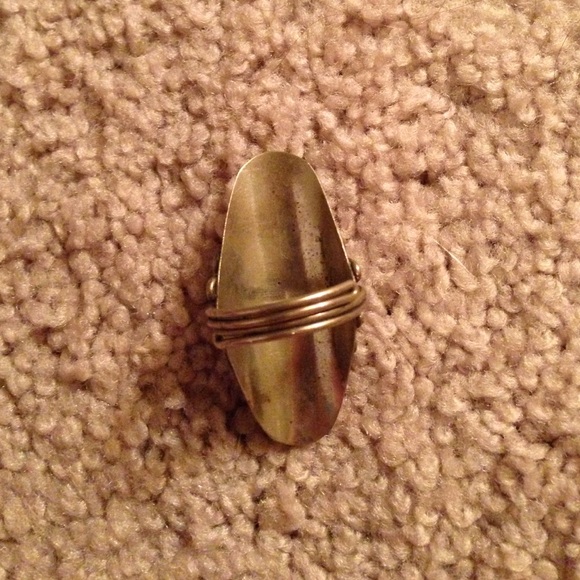 Hand crafted spoon ring - Picture 3 of 3