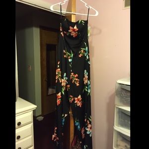 Gianni Bini Hawaiian print pant romper