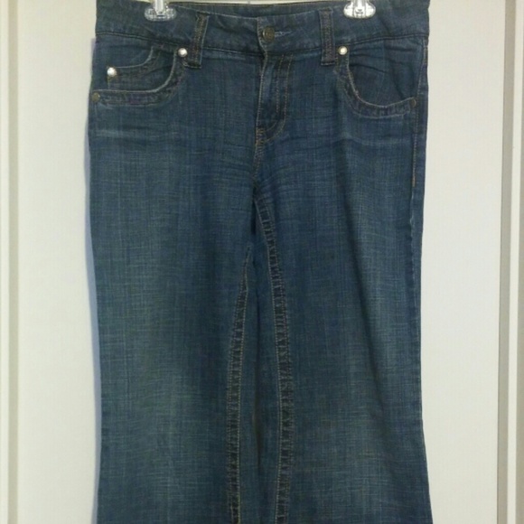 Wide leg jeans