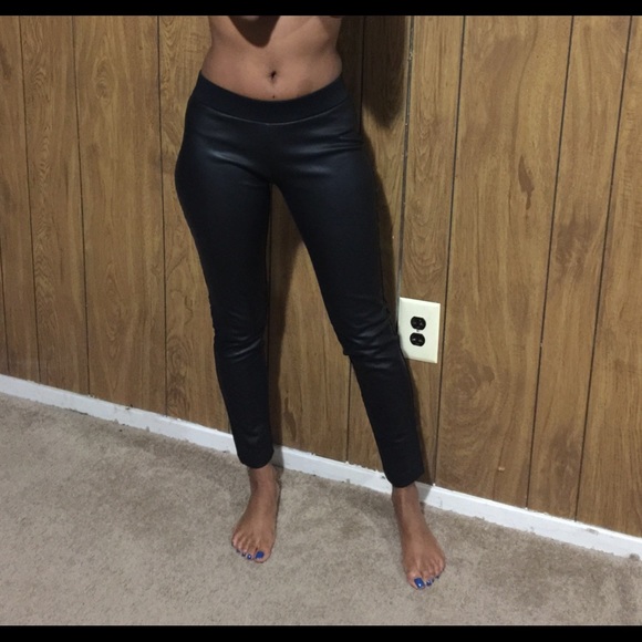 Small faux leather two texture pants