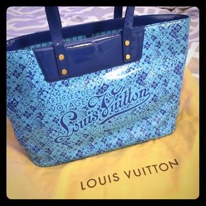 Authentic LOUIS VUITTON Beach Ln CosmicBlossomTote