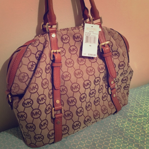 MK purse