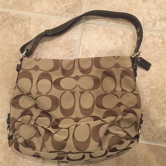 NWOT Authentic Coach Shoulder Bag