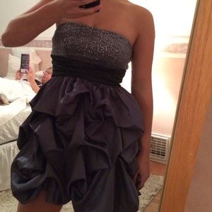 tiered navy and black dress