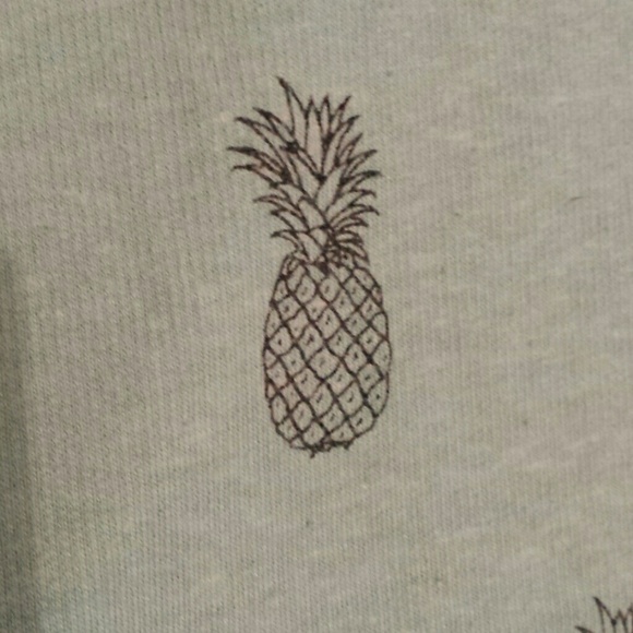 Top - Picture 3 of 3