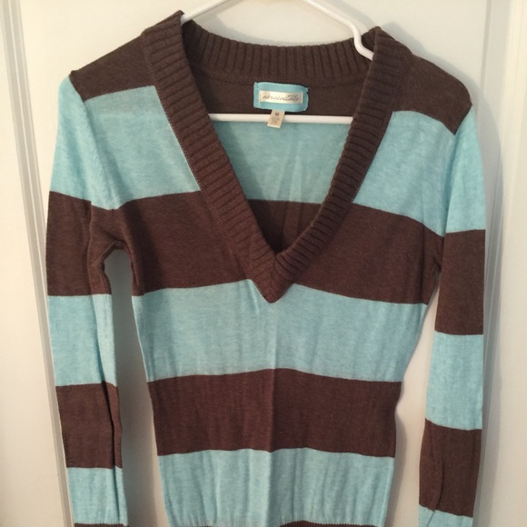Stripped V-Neck sweater - Picture 1 of 4