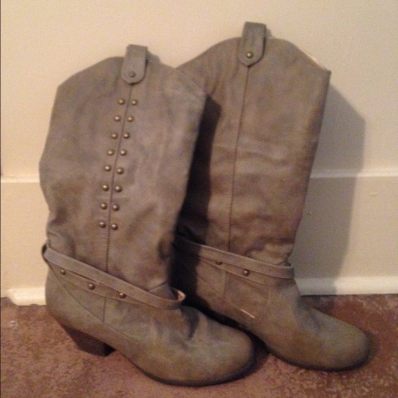 BOOTS!!!!