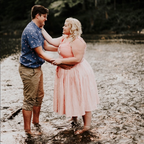 Meet the Seller! ♥️ - Picture 5 of 8