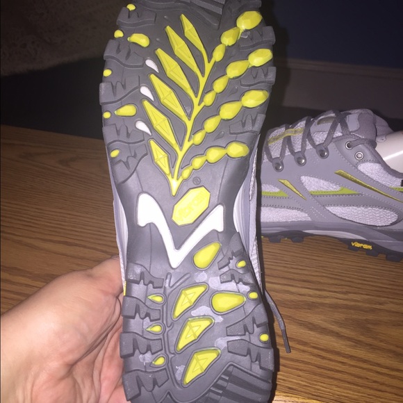 BRAND NEW IN BOX NORTH FACE SHOES