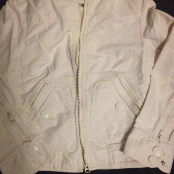 Jacket - Picture 2 of 4