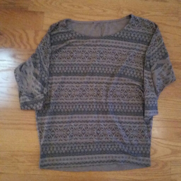 Sweater - Picture 1 of 1