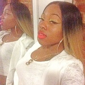 Meet your Posher, Shantel