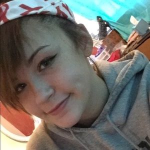 Meet your Posher, Ally