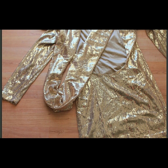 Gold sequin dress - Picture 3 of 4
