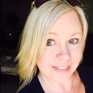 Meet your Posher, Kristine