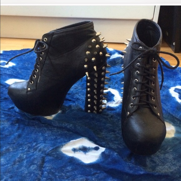 Spike boots!