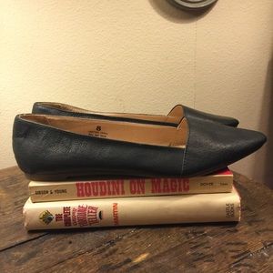 Deena & Ozzy Black Flats, Pointed Toe