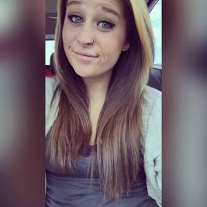 Meet your Posher, Hollyann