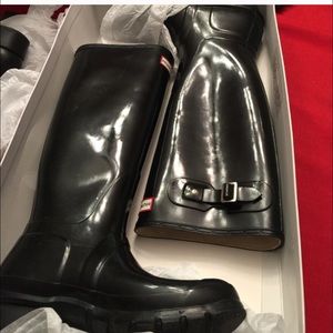 Hunter boots in gross black color