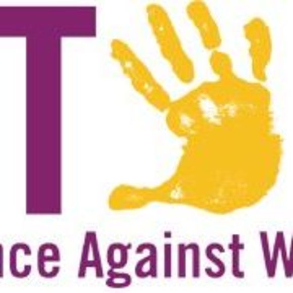 Into buying authentic and pretty things. - Picture 1 of 1