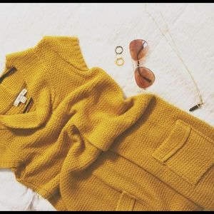 Mustard yellow tunic sweater