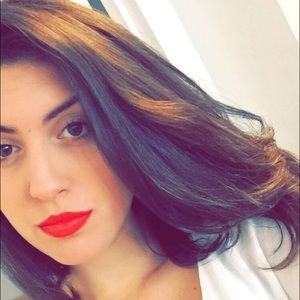 Meet your Posher, Amanda