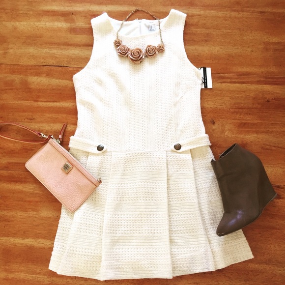 Forever 21 cream pleaded knit dress. - Picture 2 of 3
