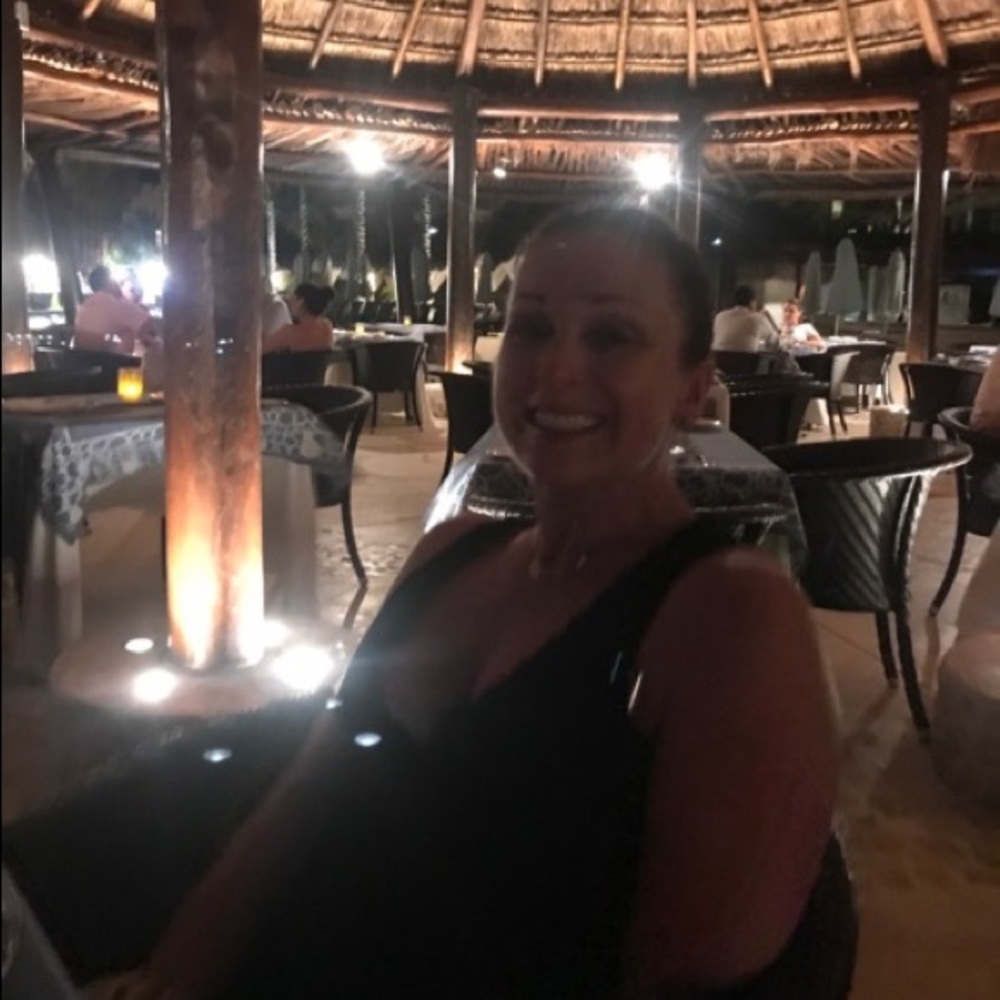 Meet your Posher, Jasmine