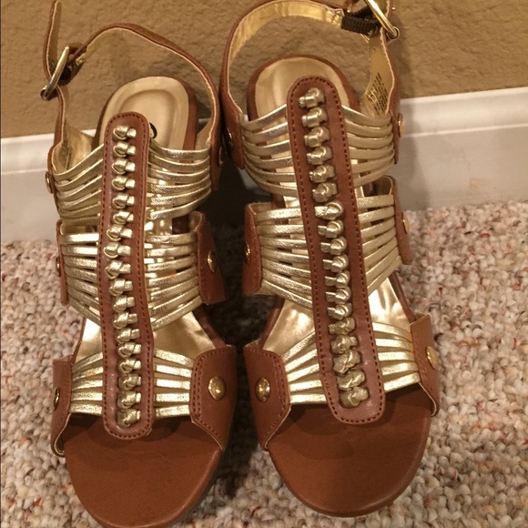 Candie's Shoes - Candies wedges