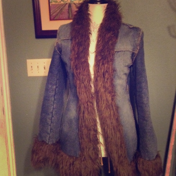 Shaggy fur and denim coat