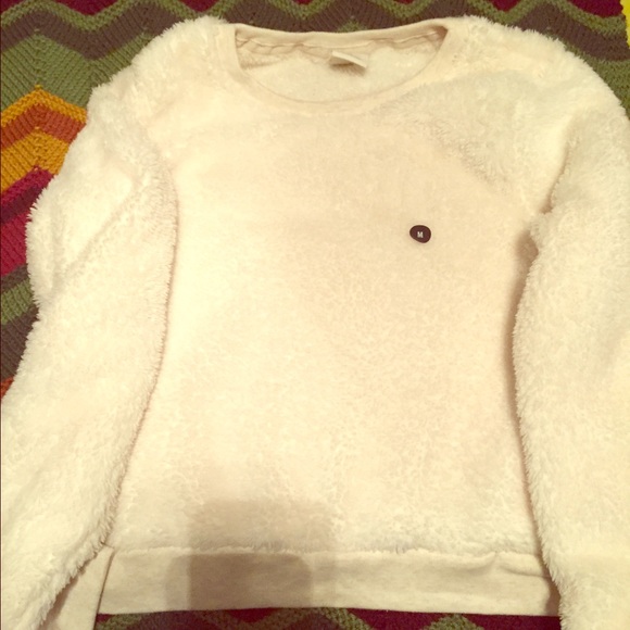 Abercrombie and Fitch sweater