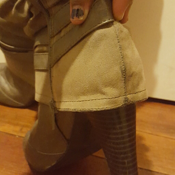 boot - Picture 2 of 2