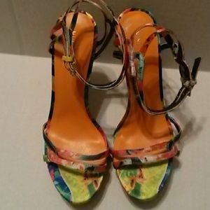 Nine West 7.5 Multi color strappy heels